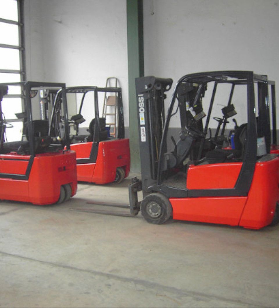 LKW/PKW Lackierungen LKW/PKW Lackierungen